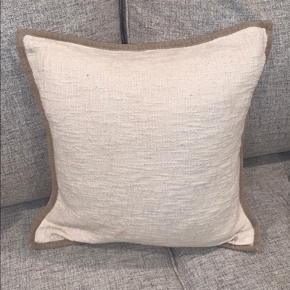 Pottery Barn Basket Weave Pillowcase- 20”